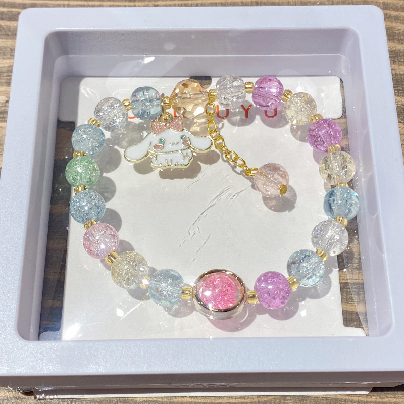 Wholesale of new Sanrio boxed children's bracelets, student beaded bracelets, osmanthus Dog, glass beads, and girls' accessories Application Scenario