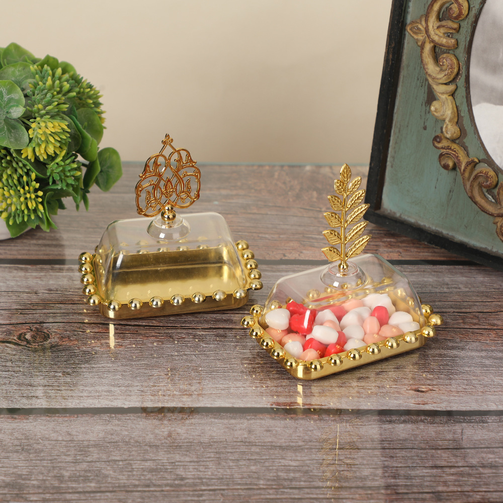 European-style creative golden pastry cups, wedding dessert decorations, sugar boxes, cross-border semi-transparent golden tray storage boxes details Picture