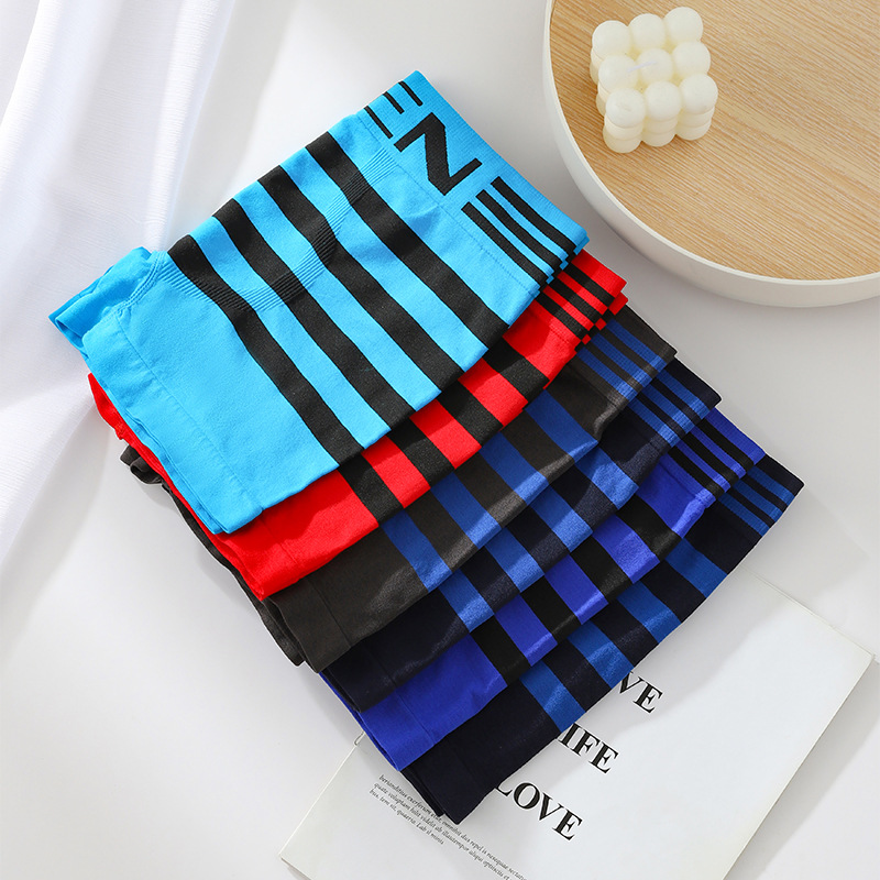 Wholesale Men's Underwear Seamless Boxers Thin Breathable Elastic Underwear Quick Dry Comfortable Sports Boxers Specification drawing