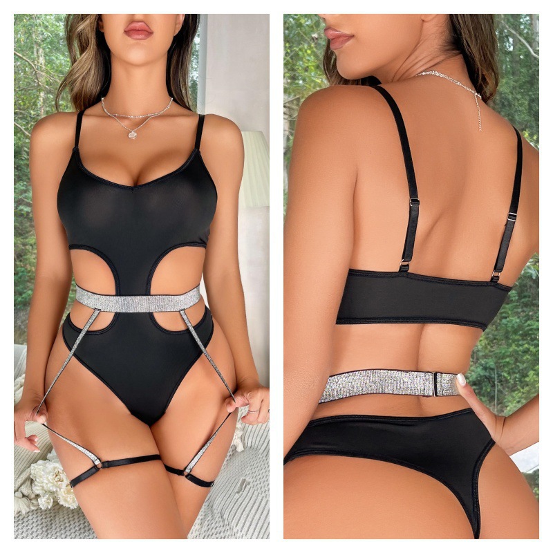 YANNI Yanni Textile's new European and American export supply, body-shaping, cut-out, backless, sexy jumpsuit and sex underwear set, in stock for wholesale Application Scenario