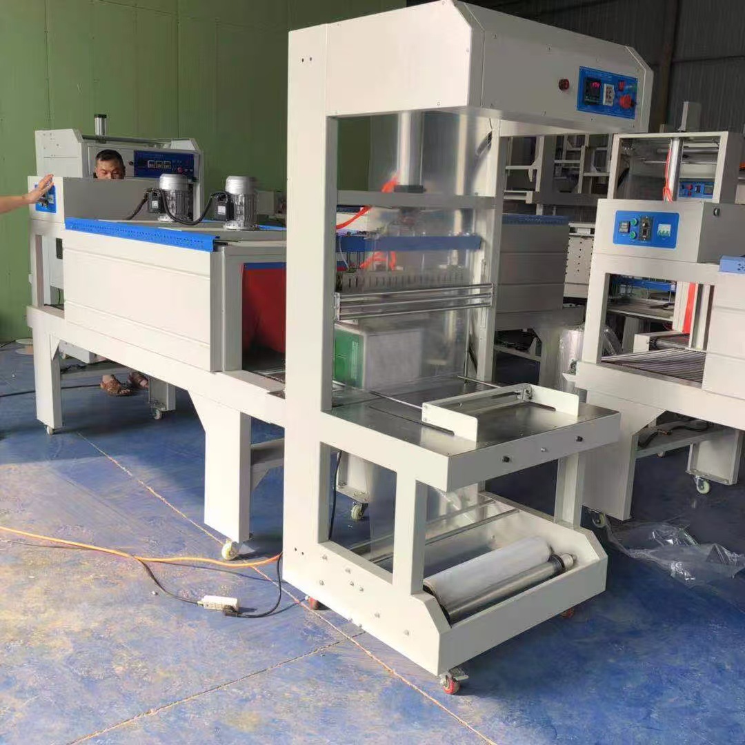 Cuff air push shrink machine, sealing and cutting machine, beverage and mineral water sleeve film, heat shrink film packaging machine, bottle plastic sealing machine details Picture