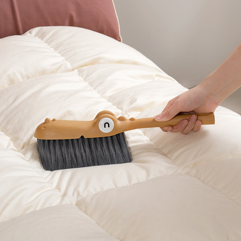 Long Handle Bed Brush Hotel Bed Sweep Soft Brush Large Cartoon Dust Brush Household Carpet Cleaning Brush Multi-Purpose Brush details Picture