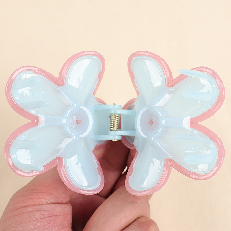 Fresh and delicate jelly-colored transparent flower hair clips, female back head updo hair clips, sweet shark clip hair clips and hair accessories pic 8