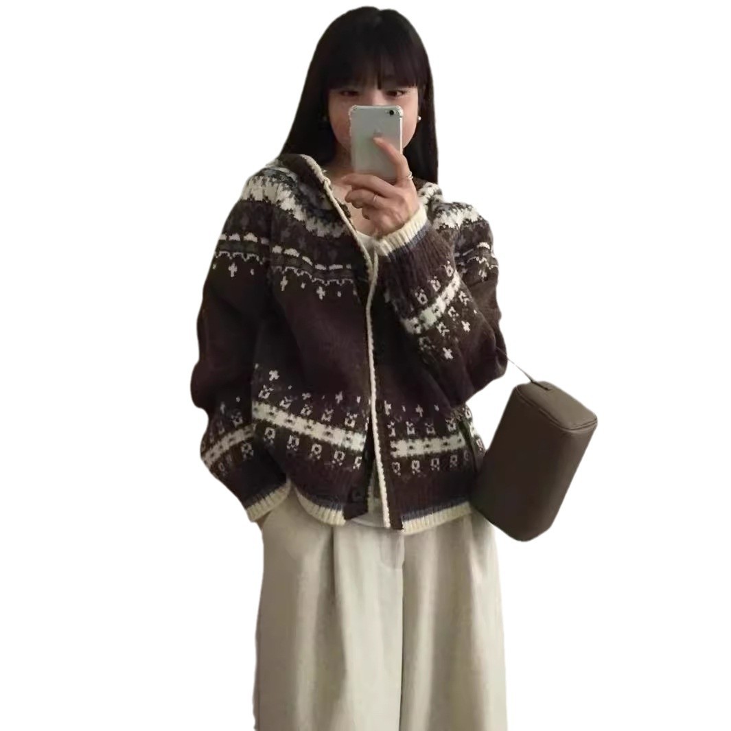 Retro jacquard Fair Island hooded sweater cardigan for women's autumn and winter 2025 new style, laid-back style, versatile knitted coat, thick Item Picture