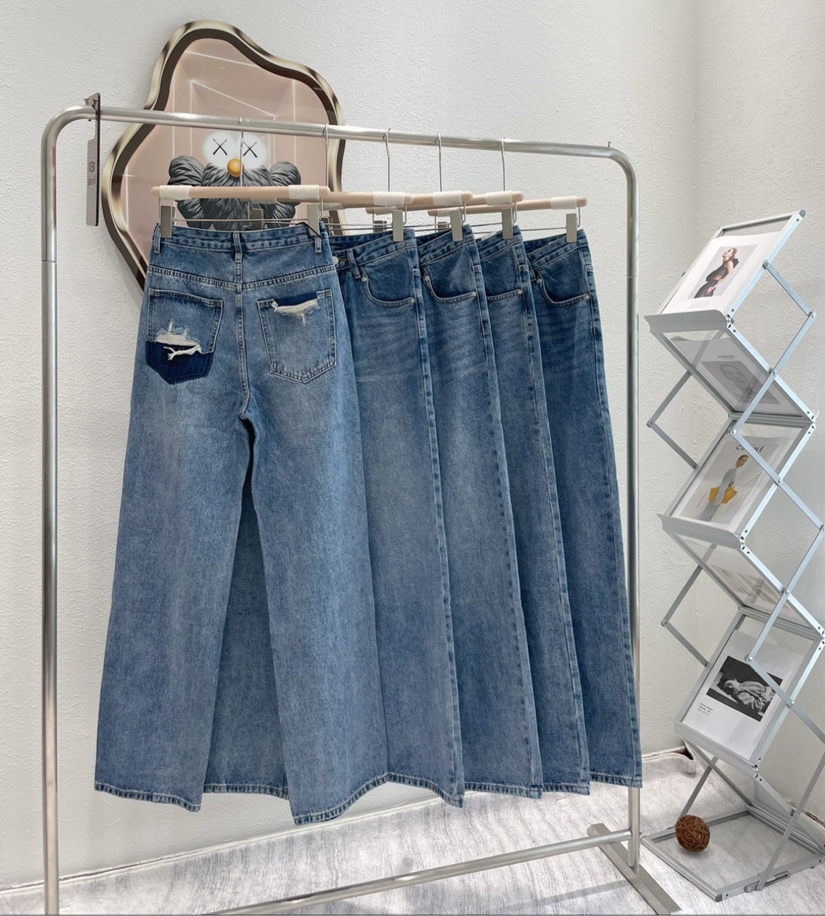 "Fashion Leg Goddess" Ripped high-waisted jeans for women's new design wide-leg pants for summer women