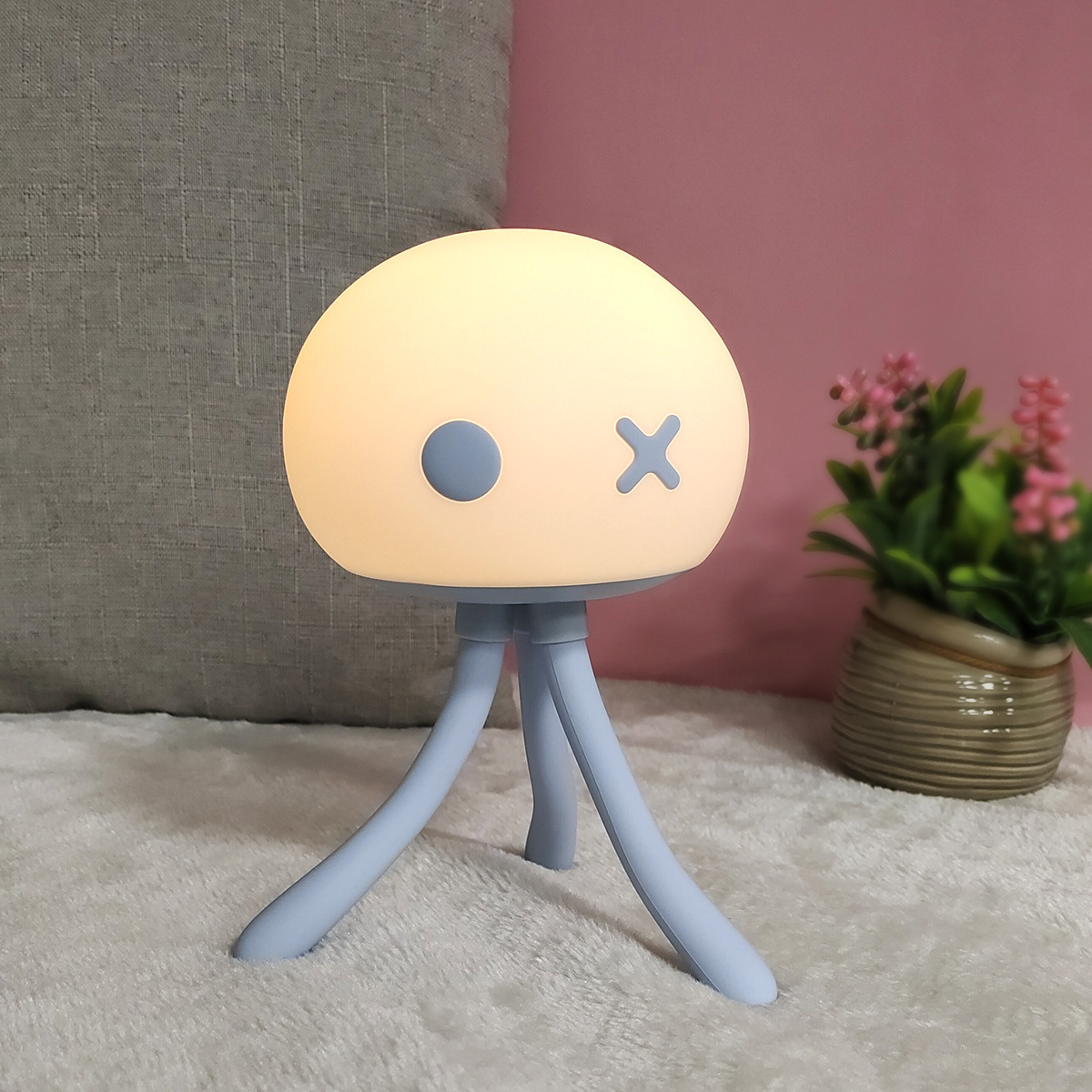 Jellyfish Creative Lamp, cute mini baby bedroom sleep feeding eye-protecting desk lamp, transformable patting silicone night light Specification drawing