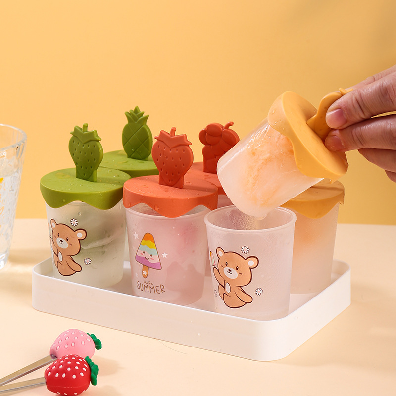 Mango de fresa molde de hielo transparente 6 compartimento fruta molde de hielo 4 compartimento hogar helado molde de hielo hielo una pieza reemplazo de cabello Application Scenario