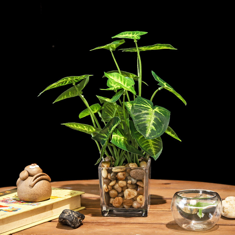 Wholesale of Nordic green plants such as pothos, artificial potted plants, home living room and office desk decorations, and plant ornaments from the manufacturer Application Scenario