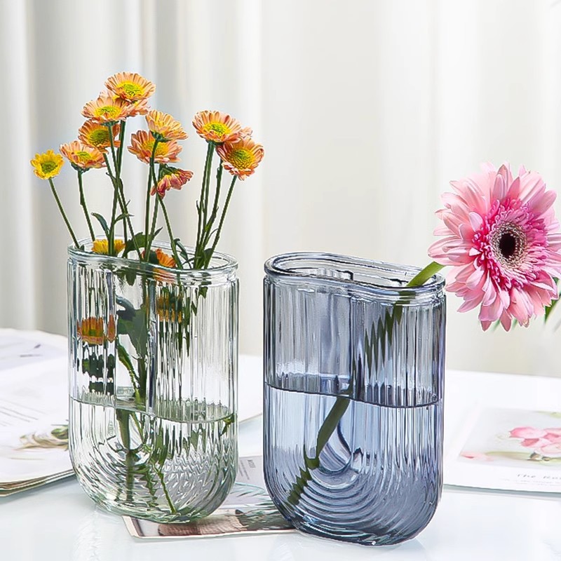 Free shipping on consignment glass vases, light luxury and high-end flower arrangement items, popular Instagram style living room fresh flowers, lilies, hydroponic details Picture
