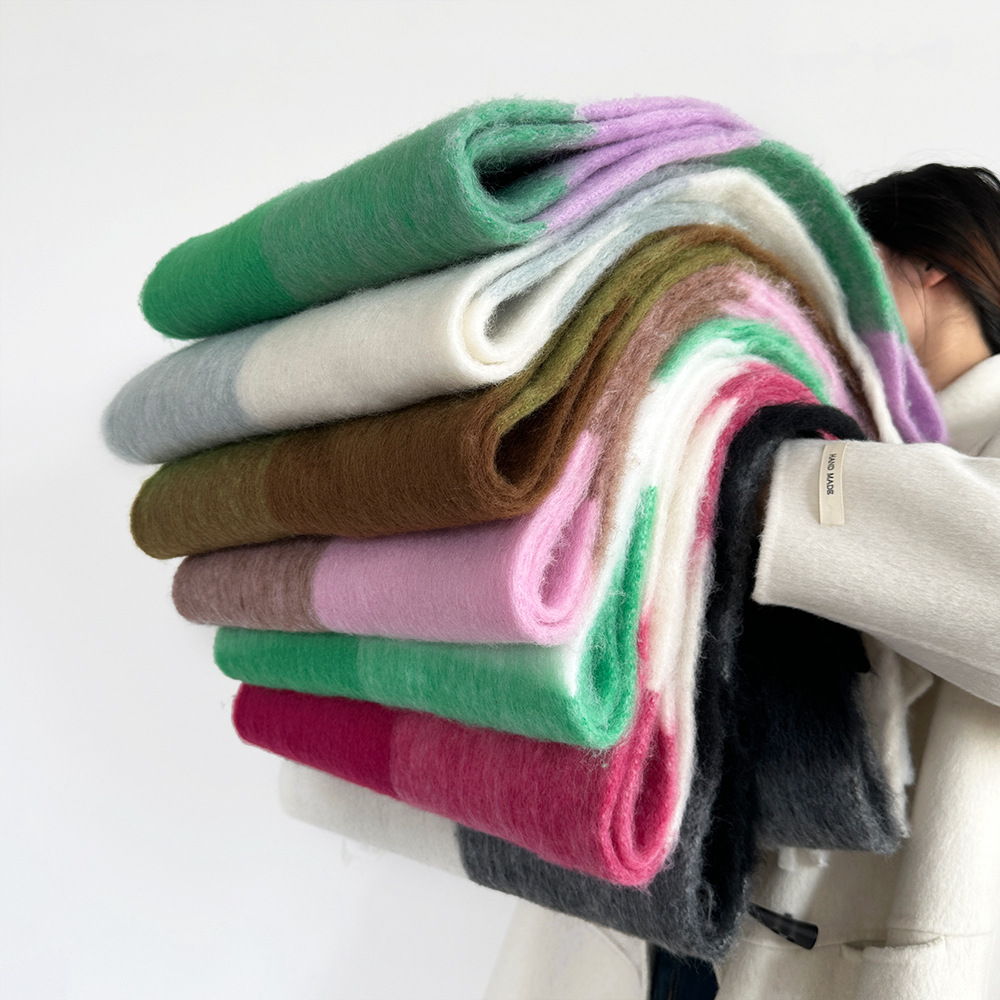Wholesale of new colored mohair scarves with a fashionable and high-end feel, thickened checkered scarves, and European and American scarves and shawls details Picture