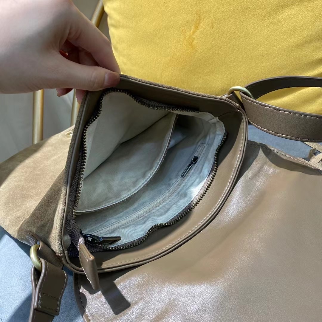 其他时尚女包实物图