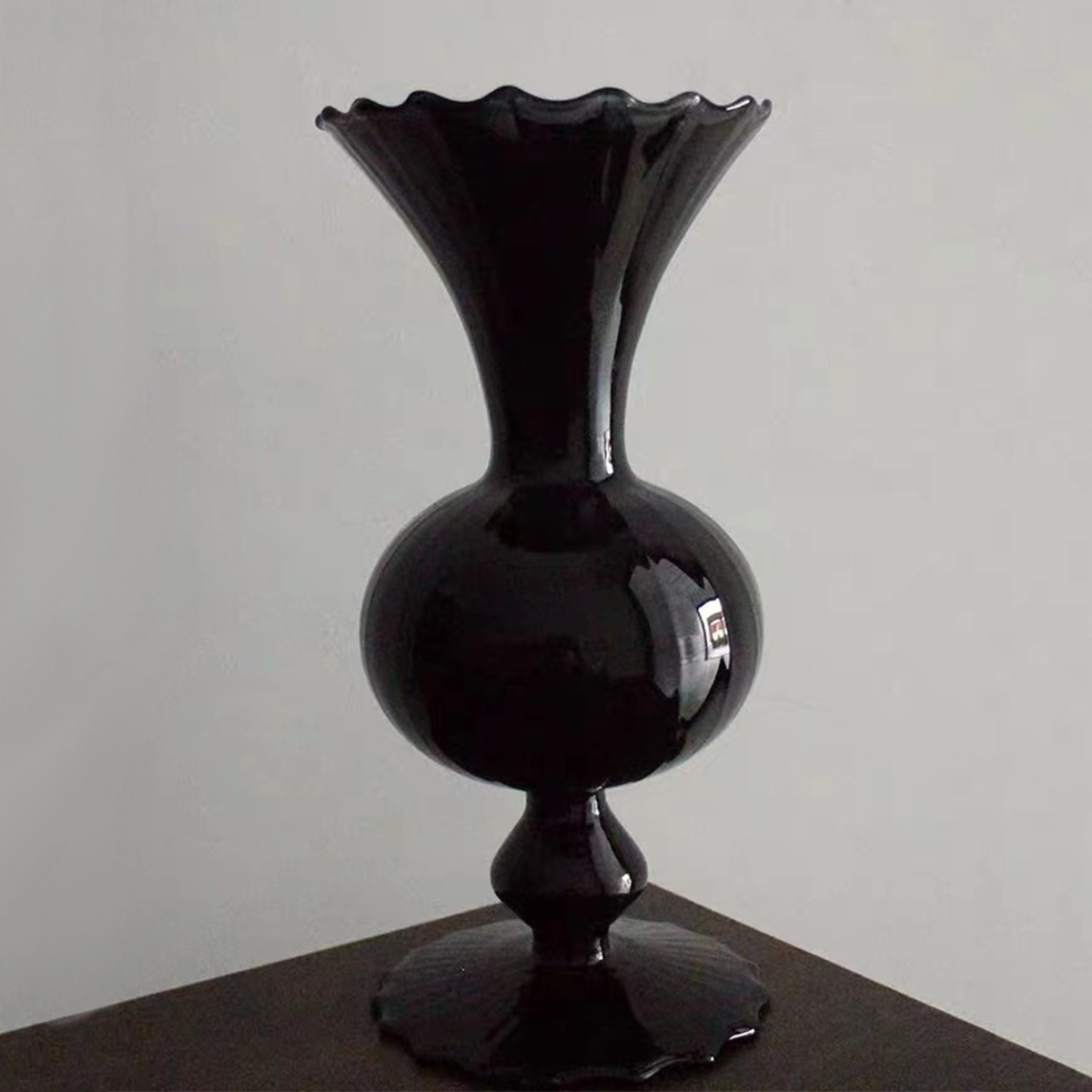 装饰花瓶实物图