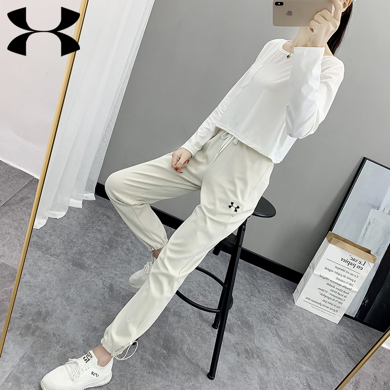 The LOGO can be added. Autumn and winter women's pure cotton tight-fitting Harem pants, large-sized sportswear pants, women's running and yoga pants are trendy Application Scenario