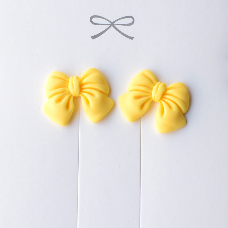 蝴蝶结数据线保护套手机壳树脂小配件DIY奶油胶公仔冰发夹装饰详情3