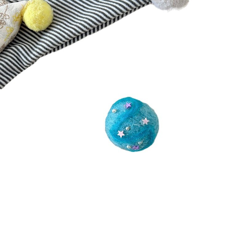 New cute Korean wool felt, candy-colored ice cream, pom-pom clothes, baby brooches, and fun embroidered pearl accessories Item Picture