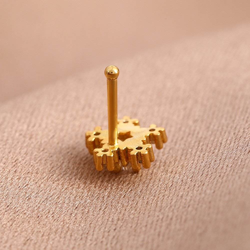 穿刺鼻饰实物图