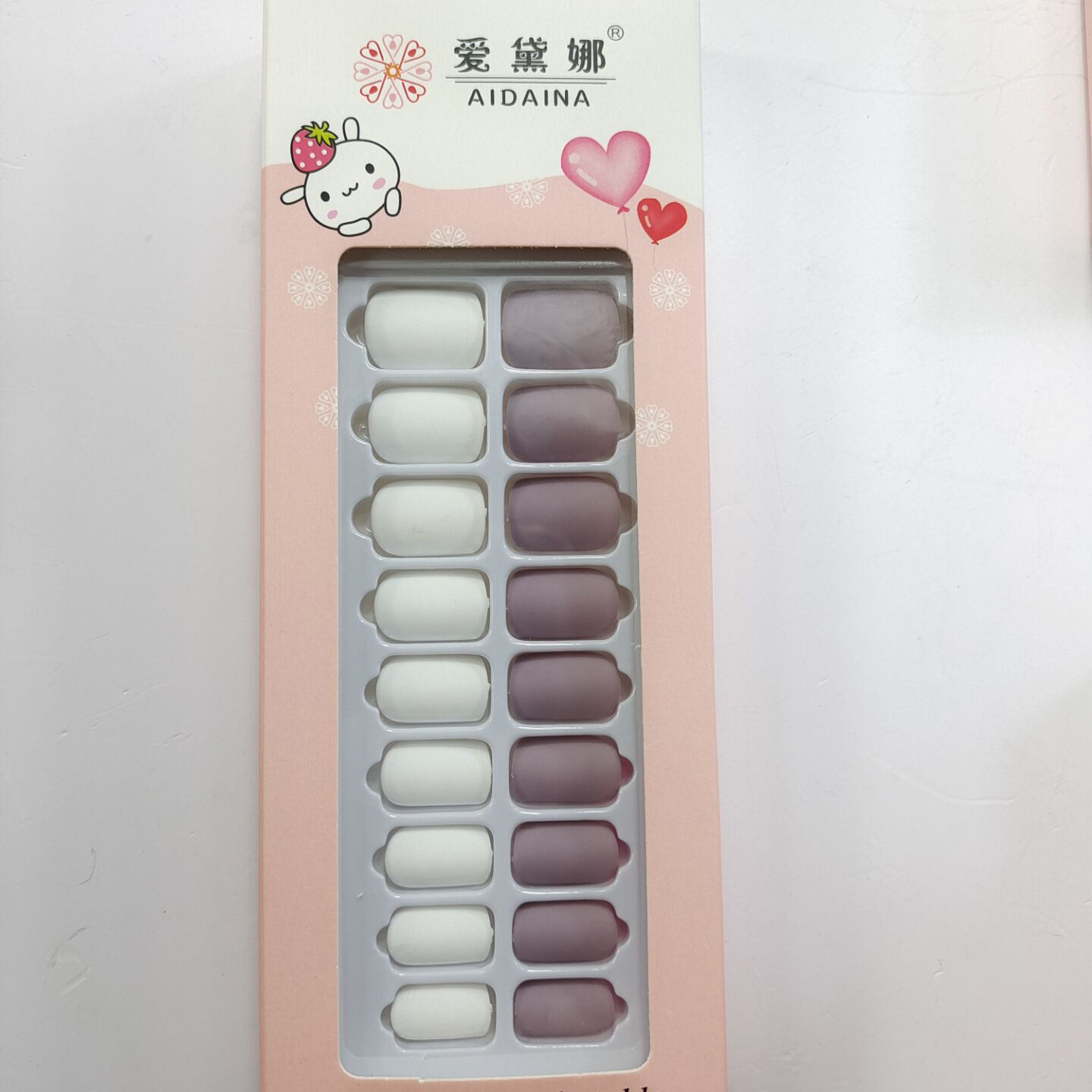 Solid Color Monochrome Short Flat Nail Removable Patch Ins Wind A Book The Same Pure Handmade Fake Nail Wear Nail Nail Application Scenario