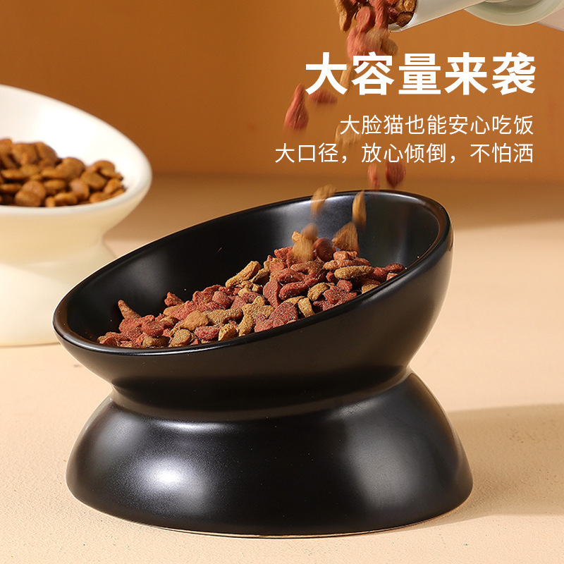 Pet feeding bowl Protect cervical spine Diagonal bowl Simple solid color ceramic put over cute pet bowl Cat bowl Application Scenario