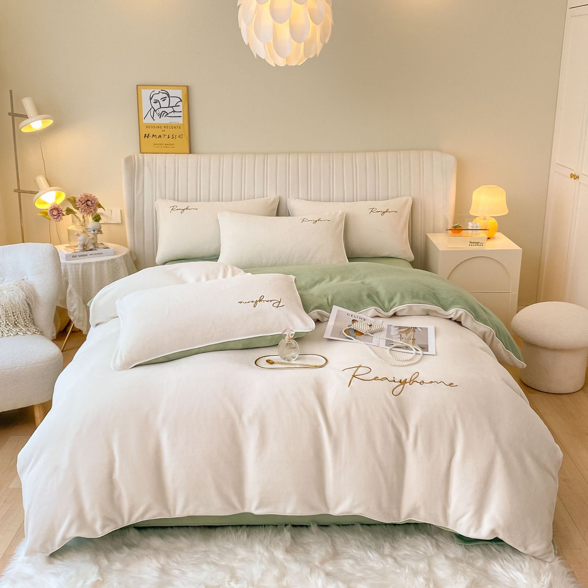 Solid Color Light Luxury Embroidery Milk Velvet Four-Piece Double Set Thick Coral Velvet Duvet Cover Autumn And Winter Golden Sable Velvet Bed Sheet
