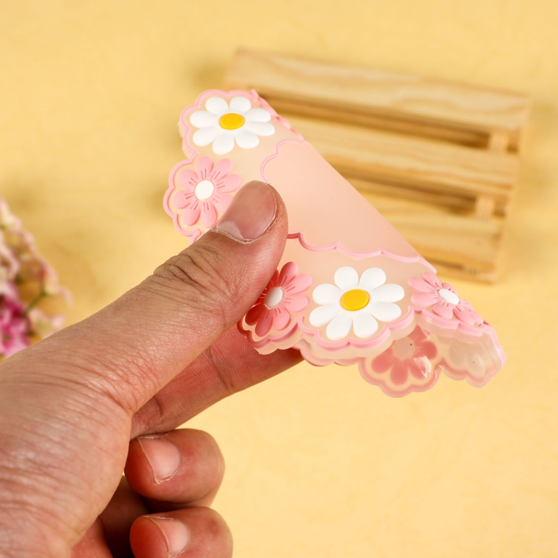 Creative household silicone heat insulation pads, pvc flower table MATS, high-temperature resistant and anti-slip pot MATS, bowl MATS and cup MATS in stock details Picture