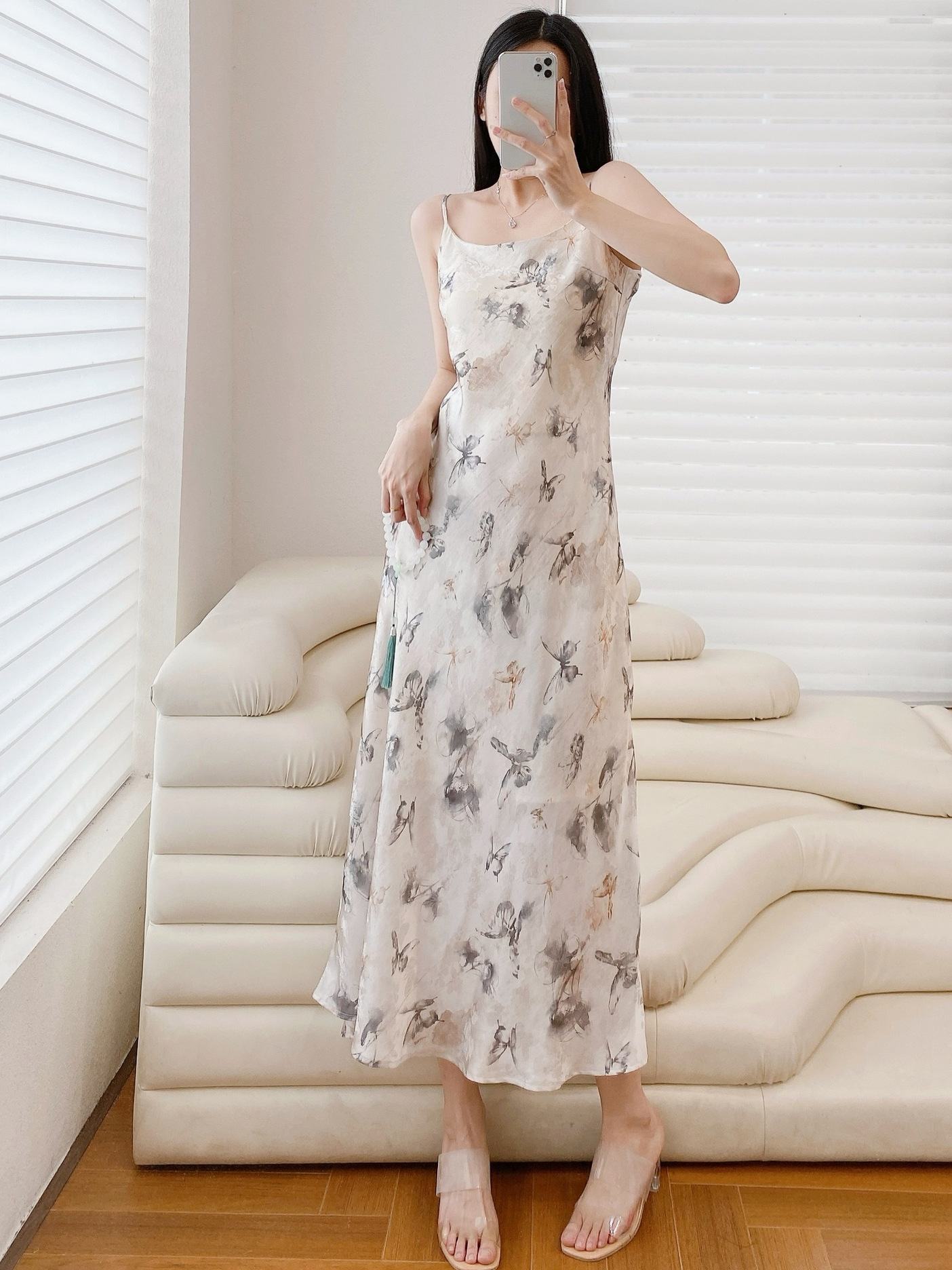 New Chinese-style retro jacquard halter dress, summer daily anti-glare Chinese-style women's clothing source in stock supply details Picture