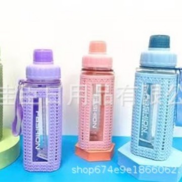 Amazon's best-selling sports water bottles, summer large-capacity straw cups, hand-screwed lid direct drinking cups, dual-purpose cups, and space cups full figure