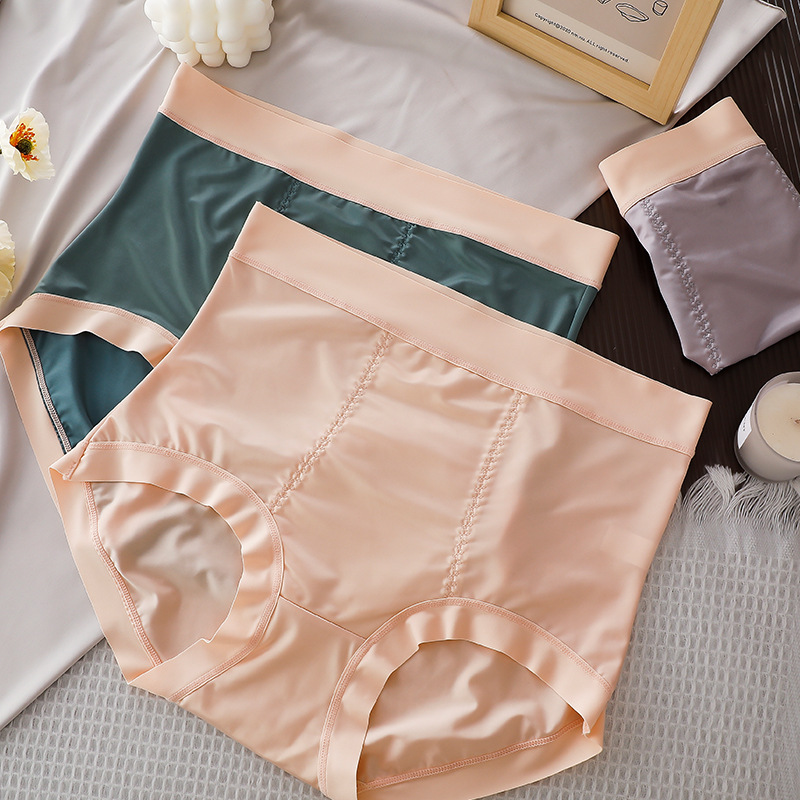 Women's oversized underwear: Seamless, lightweight and breathable. A new 200-pound high-waisted, belt-cinching and hip-lifting triangular pants for chubby girls full figure