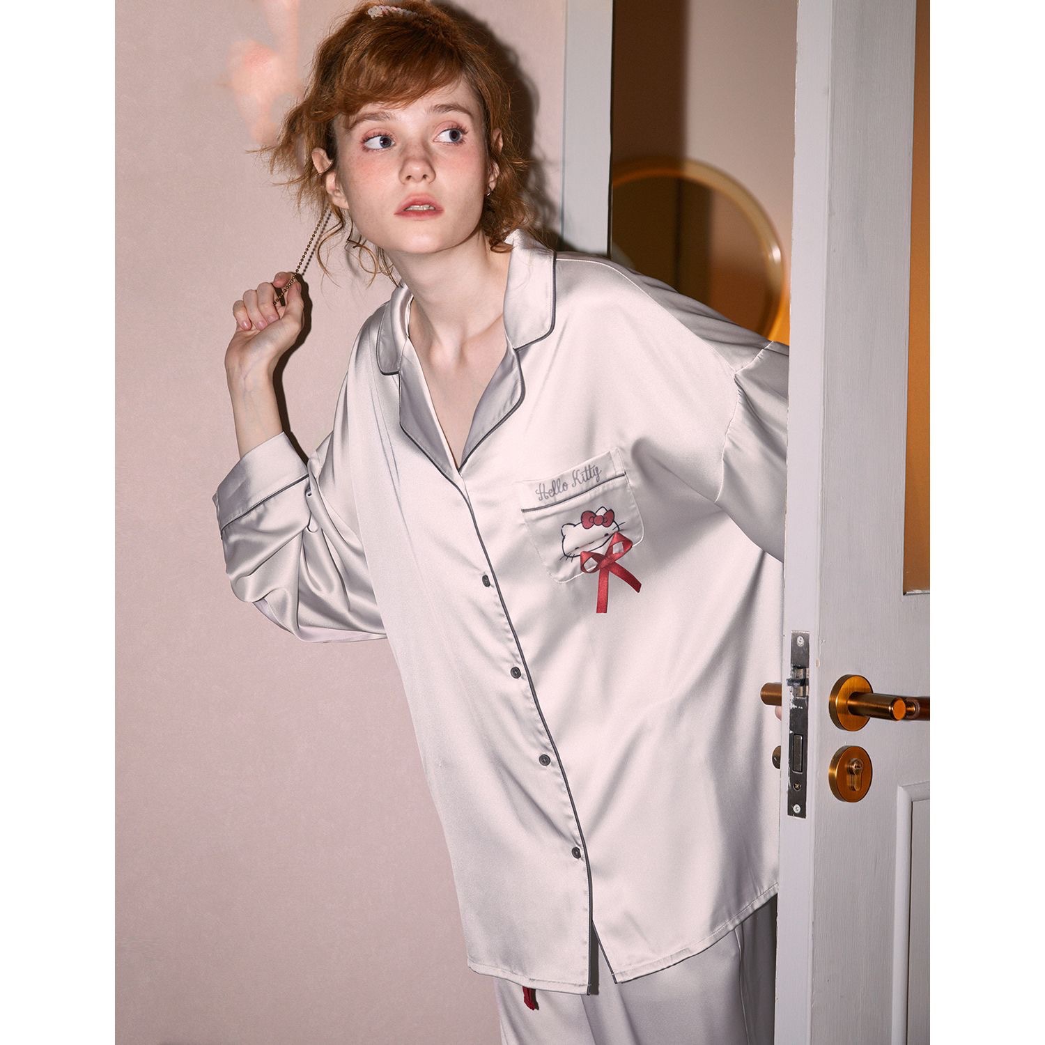 Gukoo/ Guokr's same style pajamas for women, Spring and Autumn 2024 Ice Silk Women's home Wear set Specification image