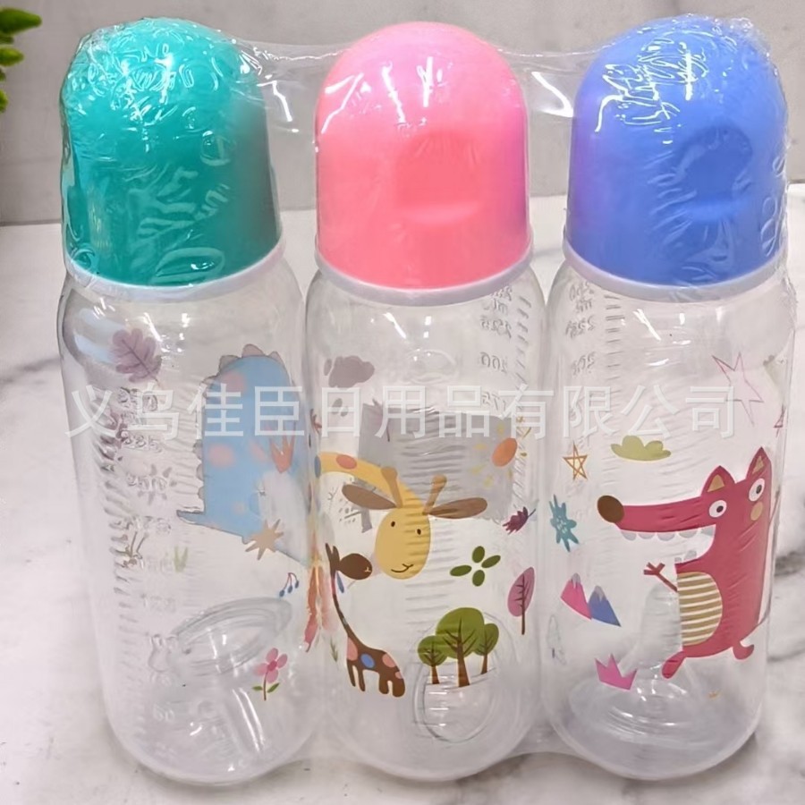 Cross-border wholesale best-selling baby bottles, soft silicone pacifiers, high appearance level, cute patterns, toddler bottles, drinking cups Application Scenario