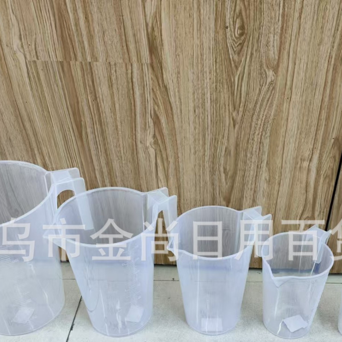 Wholesale food-grade baking measuring cups, plastic measuring cups with scales, 5000ML-250ML, kitchen utensils with handles Item Picture