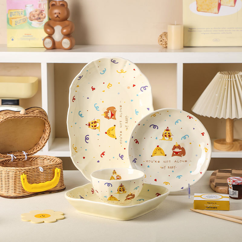 碗碟碗具套装家用可爱卡通陶瓷汤碗面碗沙拉碗盘子碗全套潮州餐具