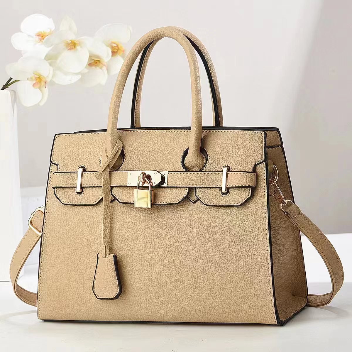 Factory Foreign Trade Bag Female 2024 New Single Shoulder Smooth Oblique Bag Female Fashion Handbag Korean Texture Application Scenario
