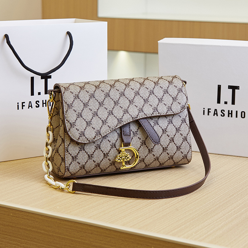 2023新款时尚印花手提包复古腋下包轻奢高级感百搭单肩斜跨女