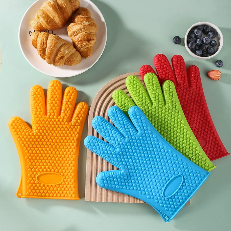 130g硅胶五指手套 心形 BBQ 烤箱微波炉取物硅胶手套现货库存批发