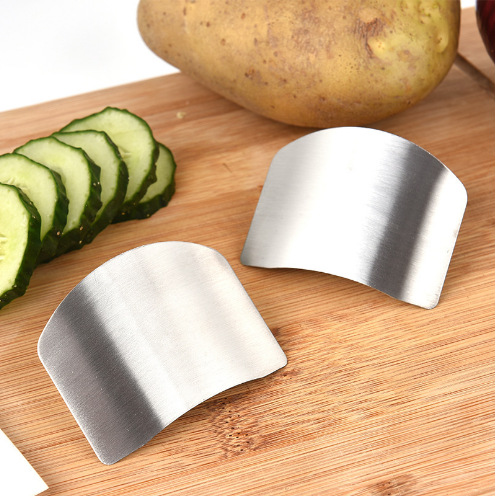 Manufacturer wholesale kitchen small tools, vegetable slicers, hand guards, finger guards, multi-functional stainless steel anti-cutting tools details Picture