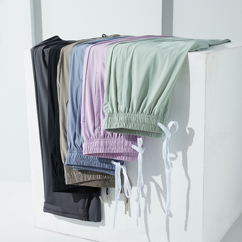 Summer new ice silk couple sportswear casual loose, light, breathable, sun-protective pants, straight-leg tight-fitting pants for women in physical stores details Picture