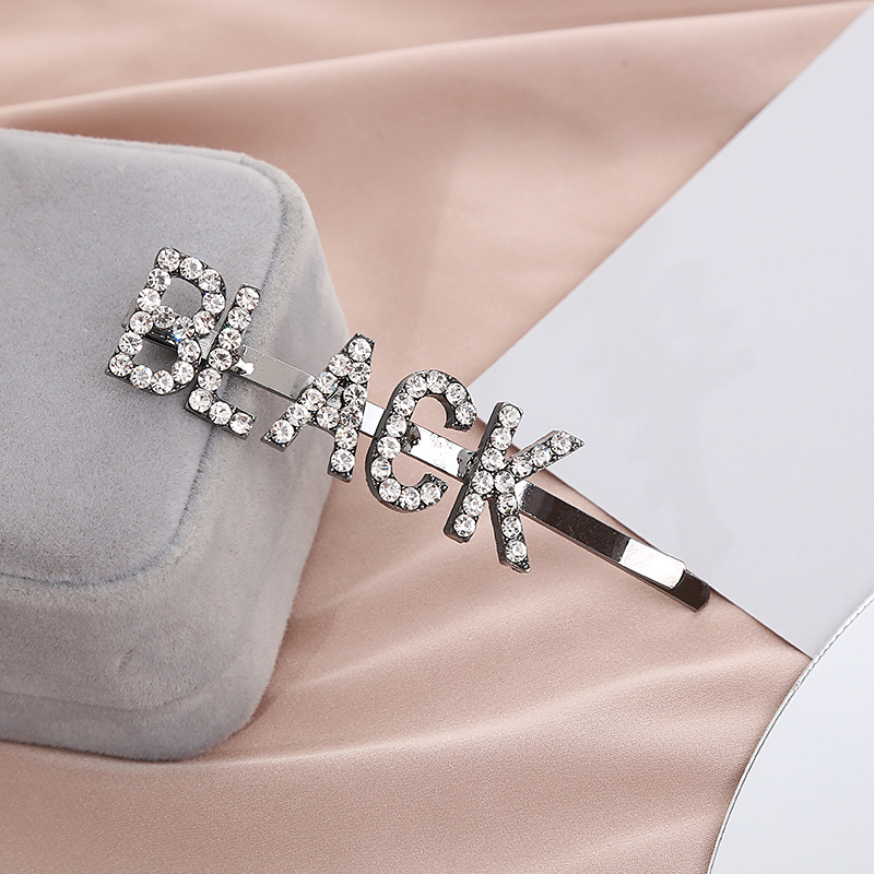 Custom letter hair clips from Europe, America, Japan and South Korea, fashionable hair accessories, simple metal hair clips for girls, water diamond edge clips, factory price wholesale Specification image