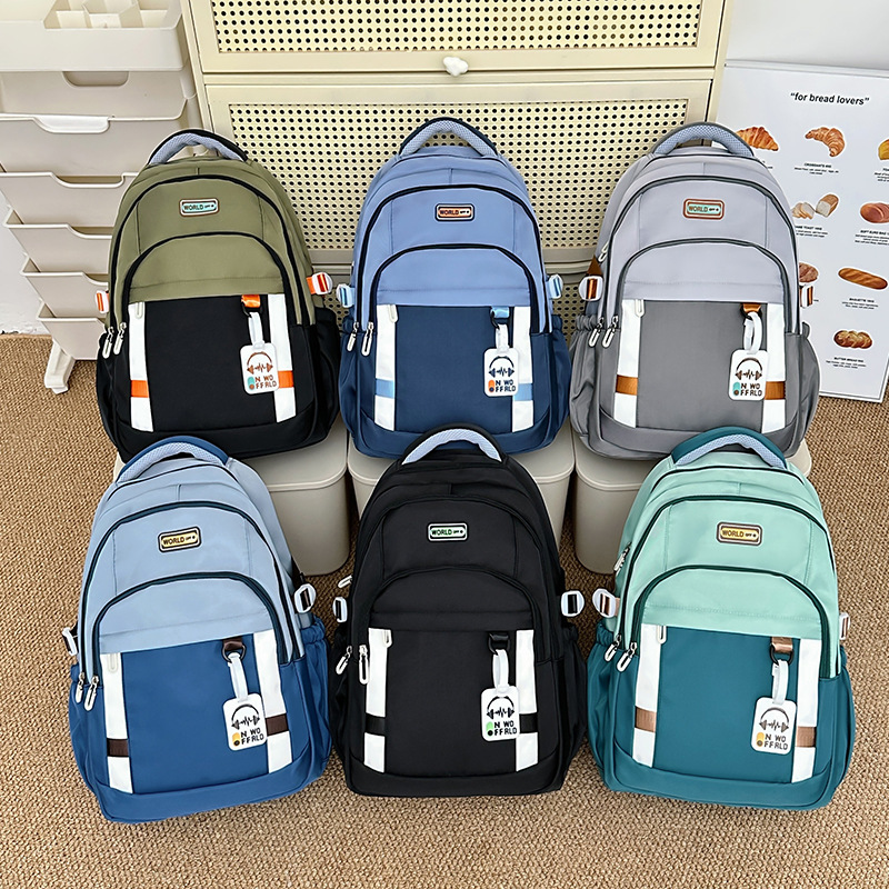 New Korean-style street fashion casual backpack for junior and senior high school students, large-capacity simple campus backpack Application Scenario