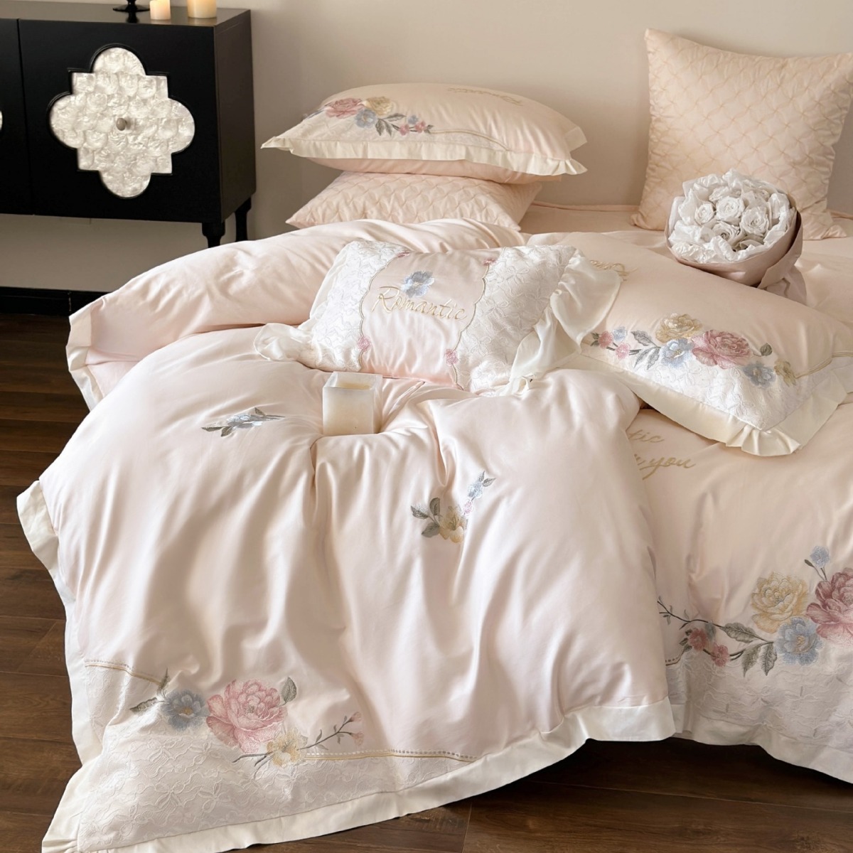 French country-style floral embroidery bedding, high-end feel, Australian cotton pure cotton long-staple cotton four-piece set details Picture