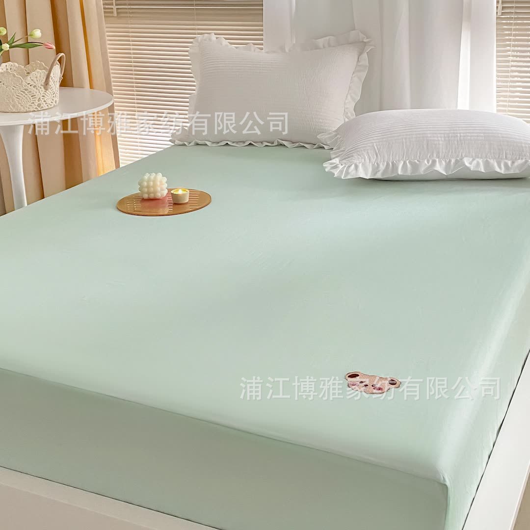 High-quality, simple cartoon ins pure cotton solid color embroidered bed covers, pure cotton mattress protective covers, bedspreads, single item wholesale Application Scenario