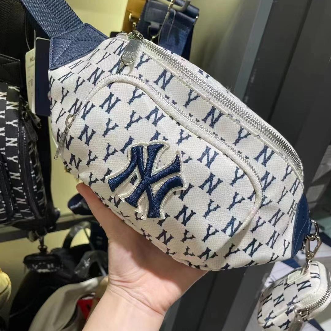 Hipster Mlb Full Print Fanny Pack Men's And Women's Yankees Ny Presbyterian Embroidery Full Standard Shoulder Crossbody Chest Bag Application Scenario