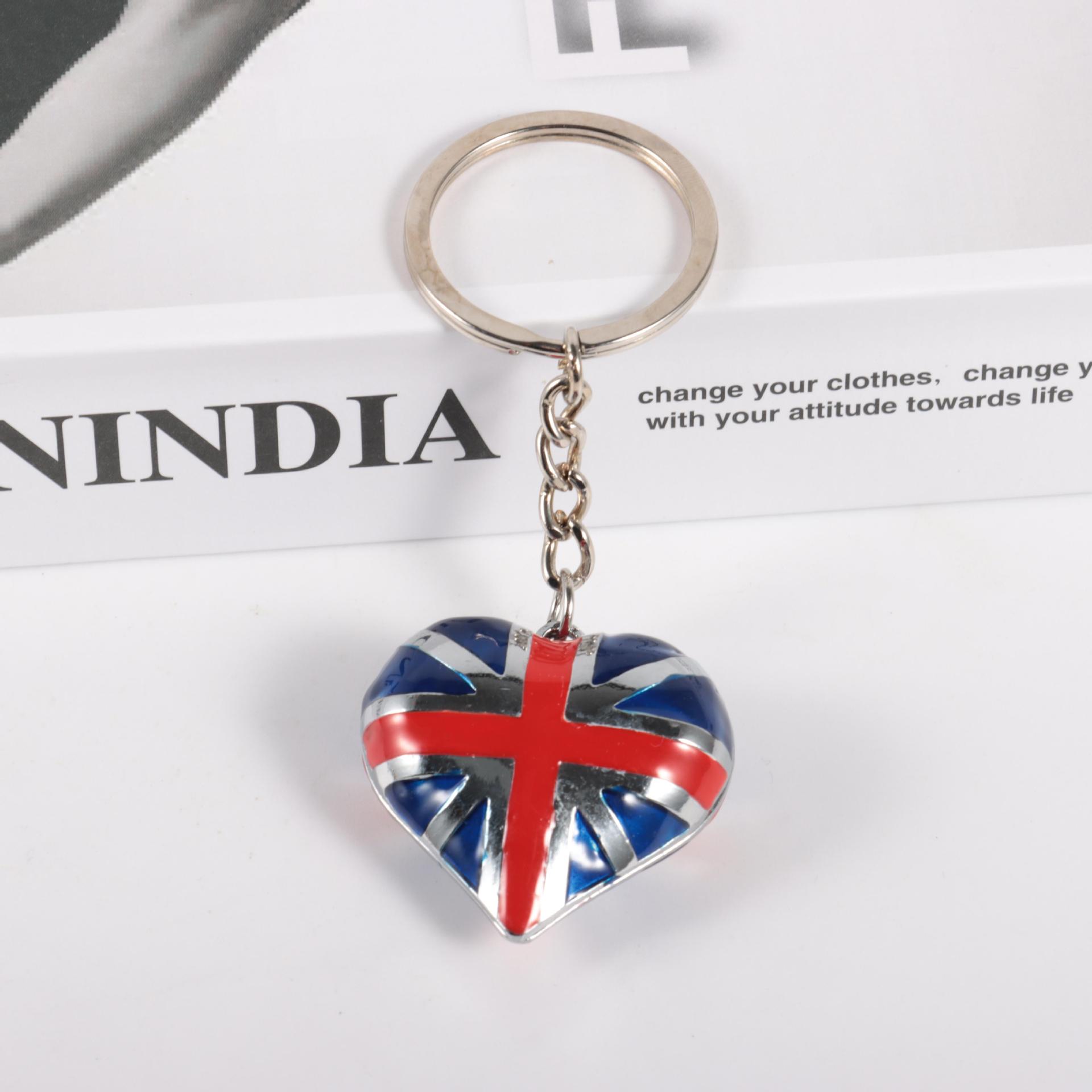 新品英国旅游纪念品钥匙扣立体爱心现货金属钥匙扣装饰品小礼品