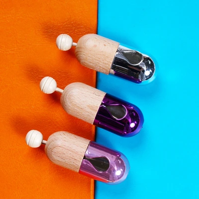 New creative car air conditioning vent figurine, capsule-shaped wooden cap, mini aroma bottle, glass perfume bottle, empty bottle thumbnail
