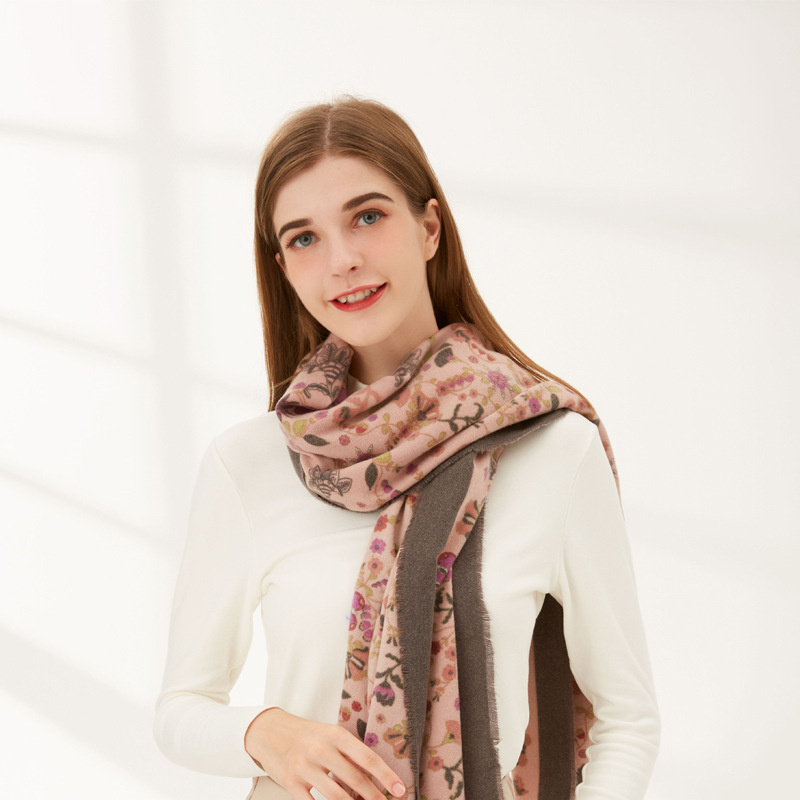 Autumn And Winter 2022 New Small Floral Scarf Elegant Elegant Fashion Printed Cashmere Scarf For Women Warm Neck