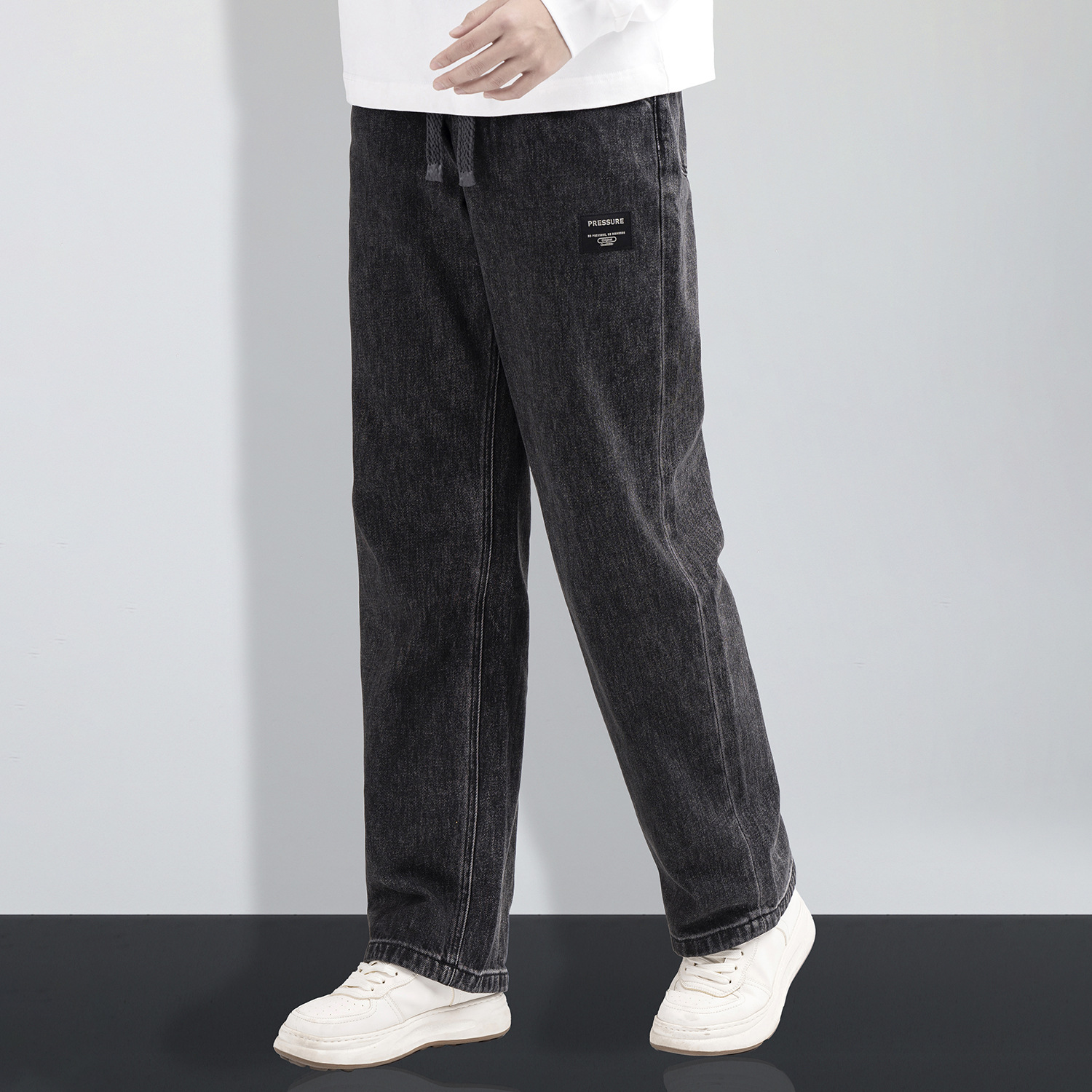 Spring 2025 new black and grey men's straight-leg jeans, American retro washed loose men's straight-leg jeans Specification image