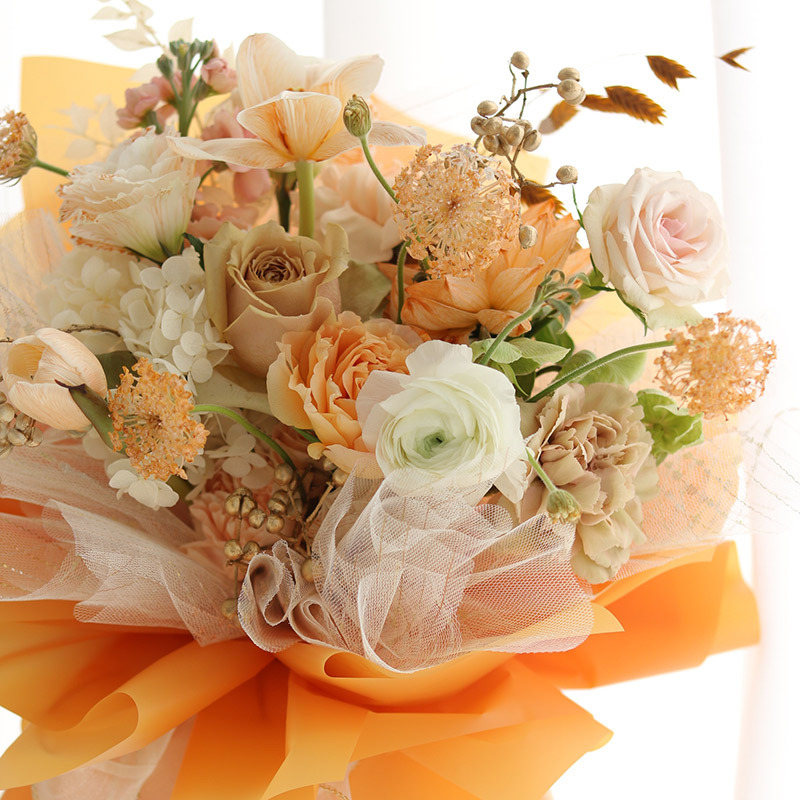 Soft light Korean vegetarian paper Bouquet packaging florist bouquet packaging material waterproof gift paper thickened solid color fog face paper details Picture