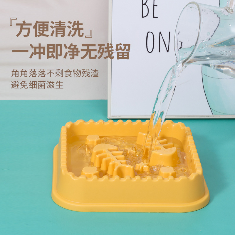 Dog anti-choking bowl, Teddy slow food bowl, cat slow food bowl, Golden Retriever, small, medium and large dog pet slow food bowl Application Scenario