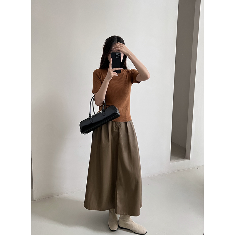MMC knitted sweater Women's 2024 Autumn New Slimming top, short-sleeved T-shirt, wool semi-high neck base layer Application Scenario