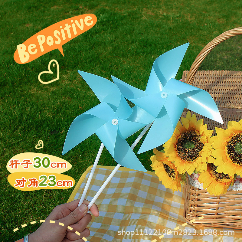Small windmills, children's handheld outdoor photo props, DIY toys for kindergartens, popular picnic decoration, scene arrangement Item Picture