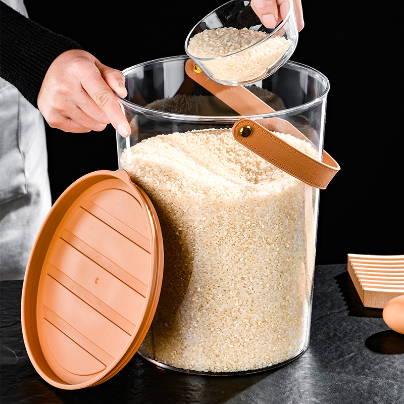 Transparent grain jar, household kitchen sealed rice bucket with lid, storage bucket, light luxury portable leather hand-held picnic basket Application Scenario